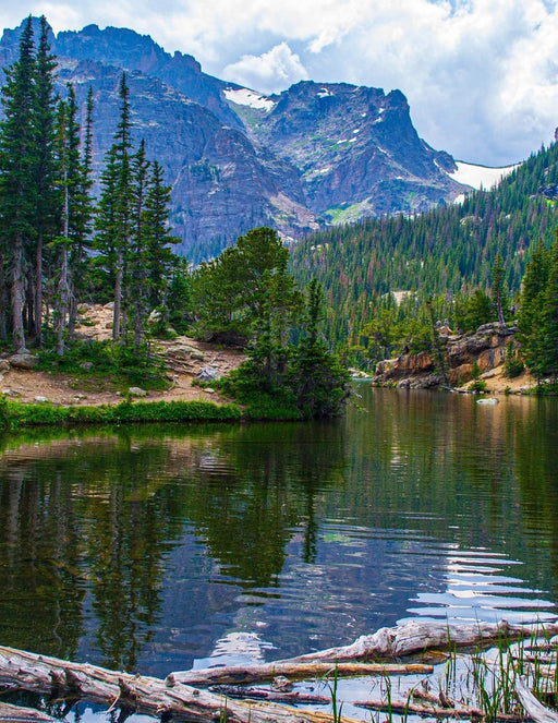 Notebook: Rocky Mountains Canada Canadian lake landscape beautiful